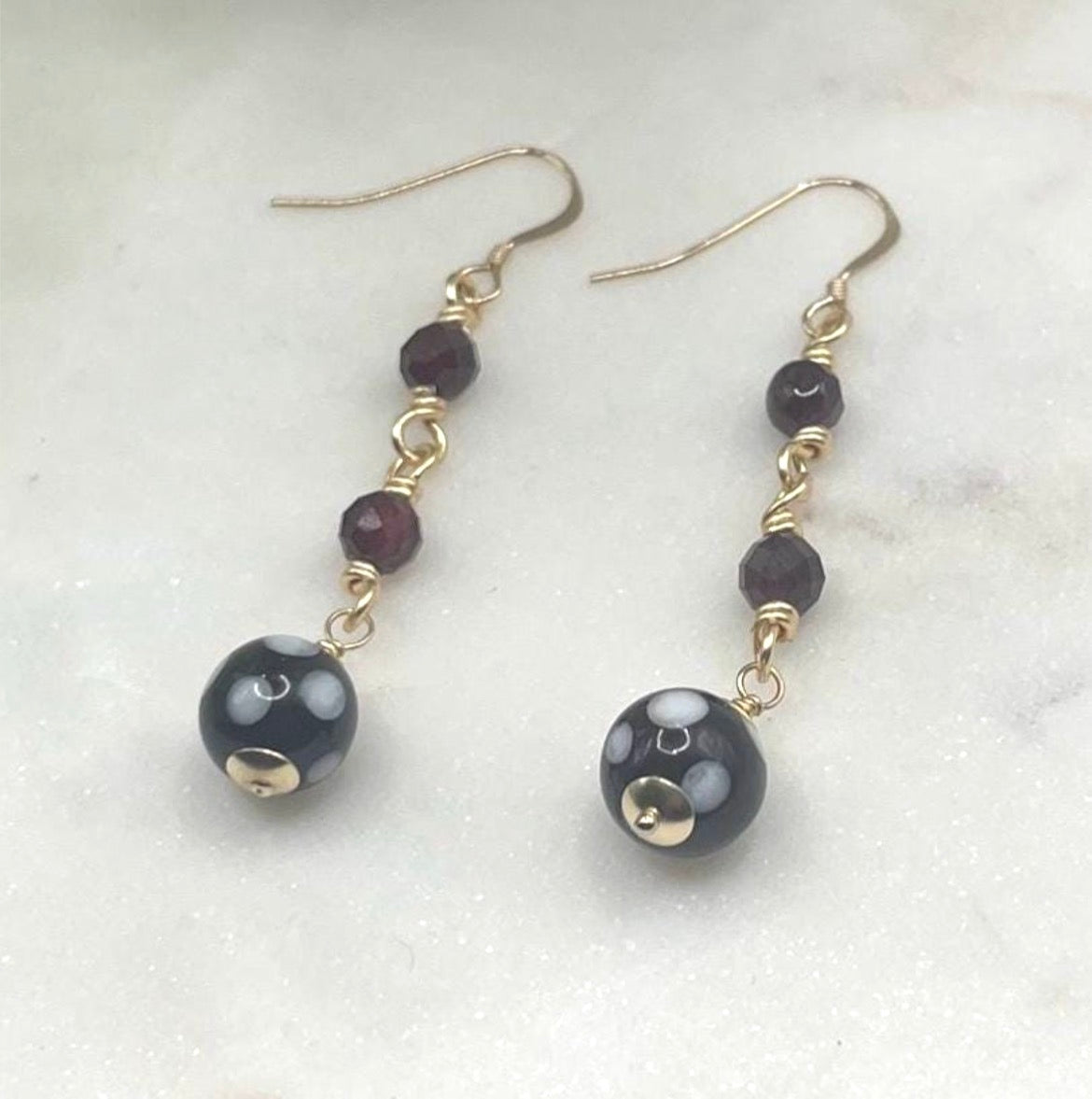 Conta di Ojo Garnet - January Birthstone - Valentines Day Earrings