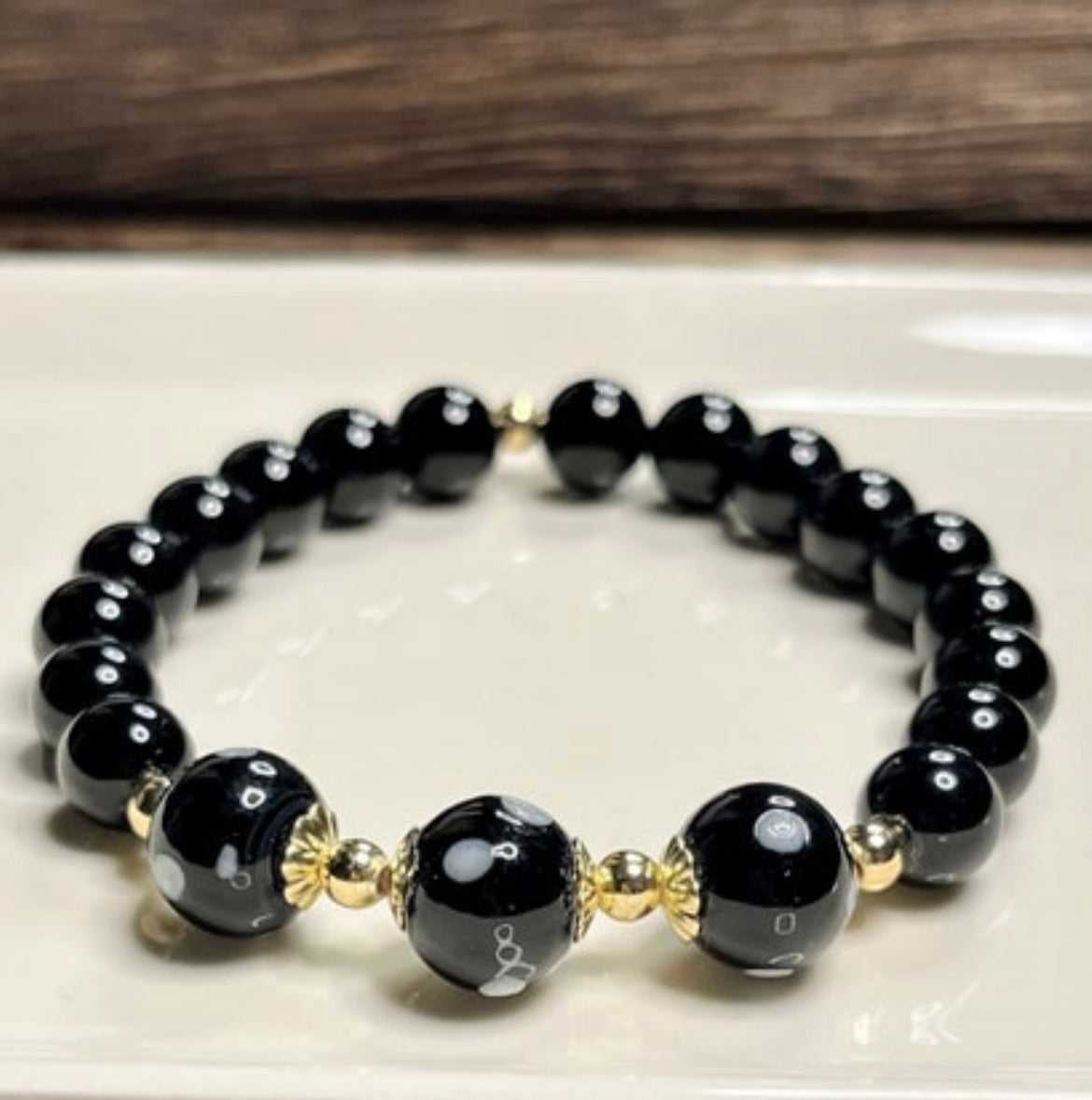 Black Onyx Conta di Ojo Stretch Bracelets