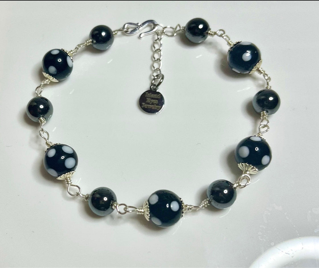 Hematite Conta di Ojo Bracelet