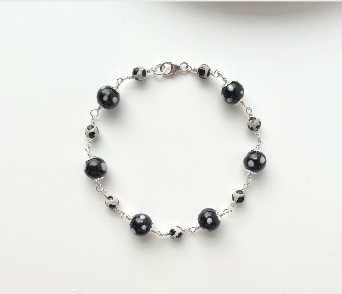 Tibetan Dzi Conta di Ojo Bracelet