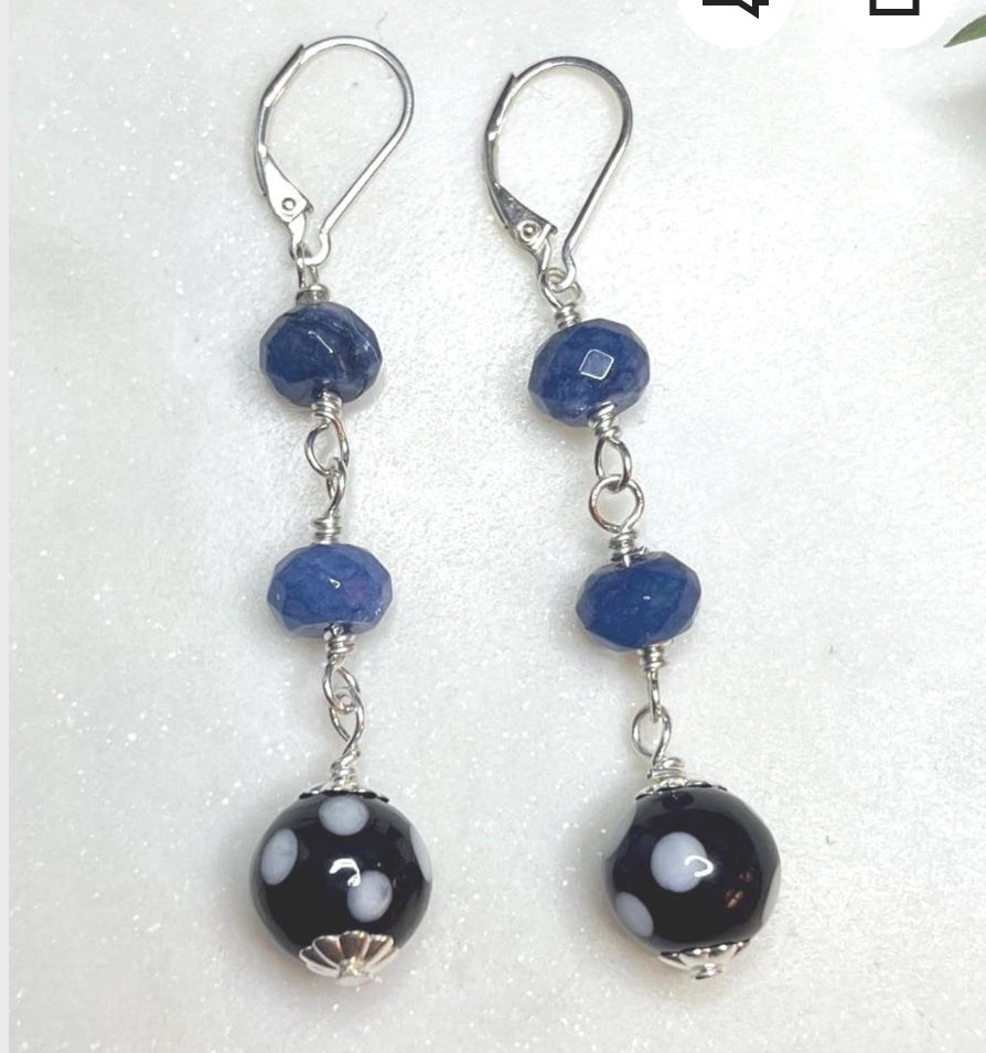 Blue Conta di Ojo Earrings