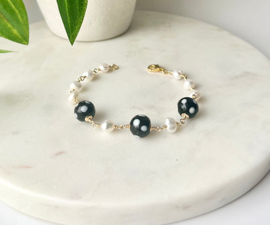 Conta di Ojo + Pearl Bracelet