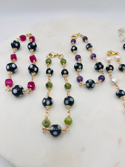 Conta di Ojo Gemstone Bracelets