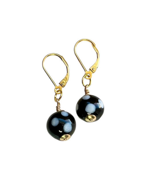 Conta di Ojo Earrings