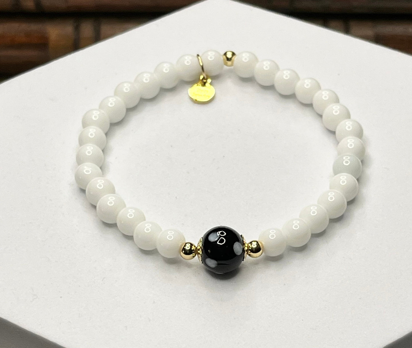 Conta di Ojo Gemstone Bracelets